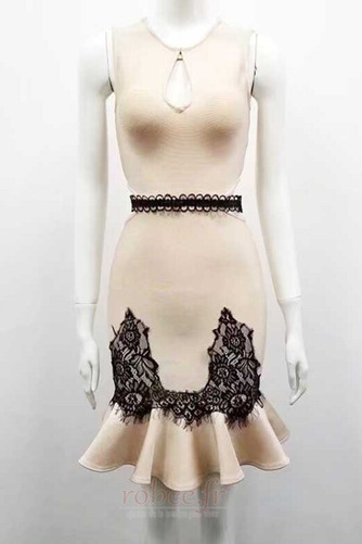 Robe de cocktail Petit collier circulaire Dramatique Manquant - Page 2