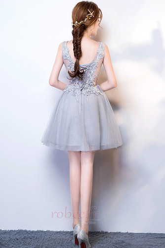 Robe de bal Montrer Laçage mini Dentelle a ligne Naturel taille - Page 2