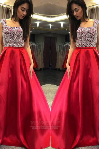 Robe de soirée aligne Décolleté Dans le Dos Satin Sans Manches - Page 3