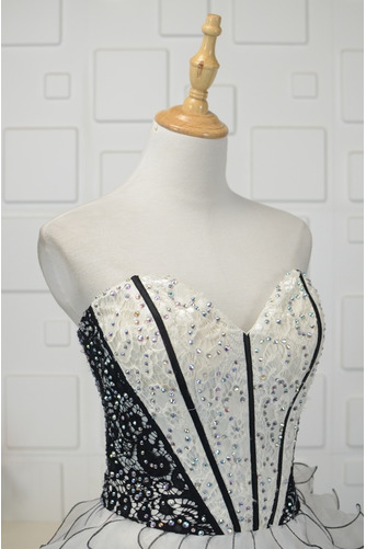 Robe de cocktail Courte Dramatique A-ligne Sans Manches gossamer - Page 3