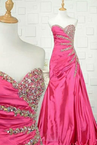 Robe de soirée Scintillait Manquant Satin Élastique Ruché Fourreau Avec Bijoux - Page 1