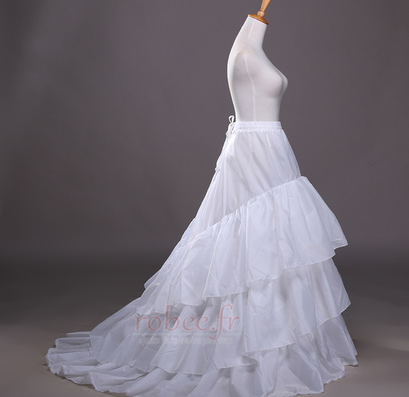 Petticoat de mariage Flouncing À la mode Trailing Robe de mariée 3