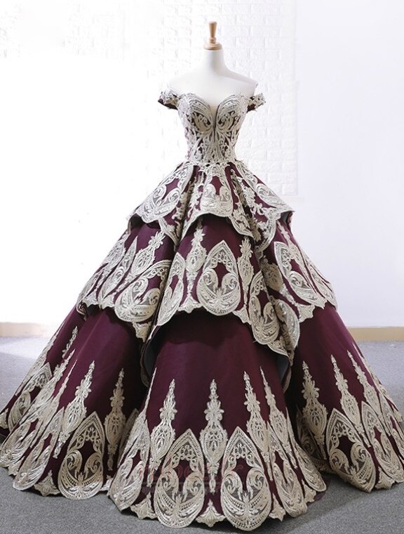 Robe de mariée Manche Courte Laçage Rosée épaule Ancien Poire 1