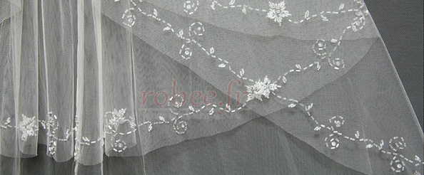 Voile de mariée Moderne Tulle Perle blanc Avec le peigne Multi Couche 3